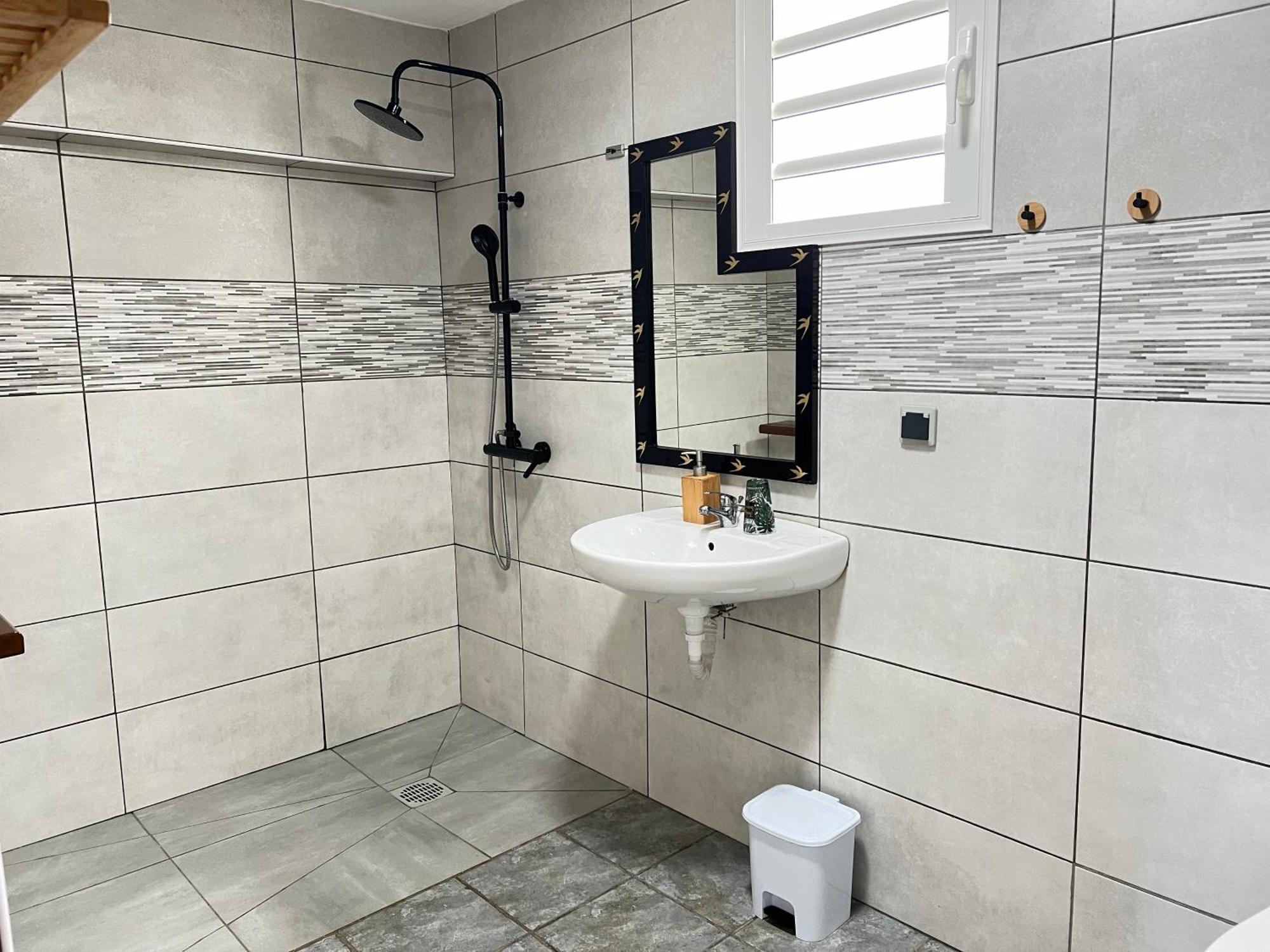 La Tanguiere - Studios 3 Etoiles Saint-Leu Ngoại thất bức ảnh